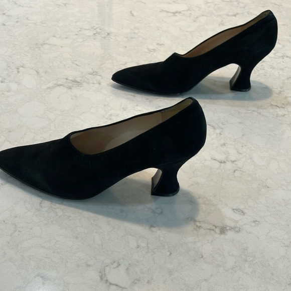 CHANEL Authentic Handmade Black Suede High Vamp Pumps/Heels Sz 37- NWOT - Picture 5 of 14